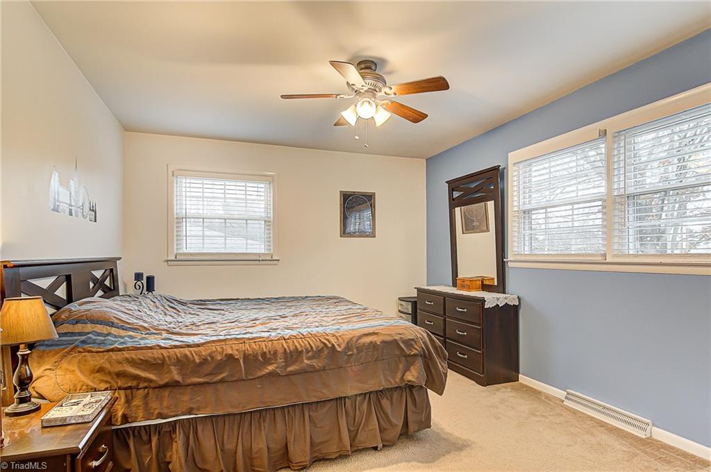 107 Edgeview Road High Point, NC 27260 - Photo 20 of 30 Gallery Image 20