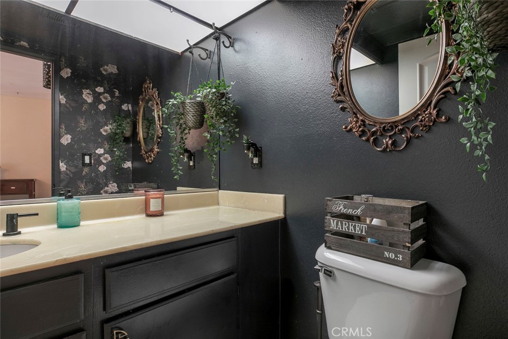 1340 Glenwood Road, Unit 4 Glendale, CA 91201 - Photo 26 of 49