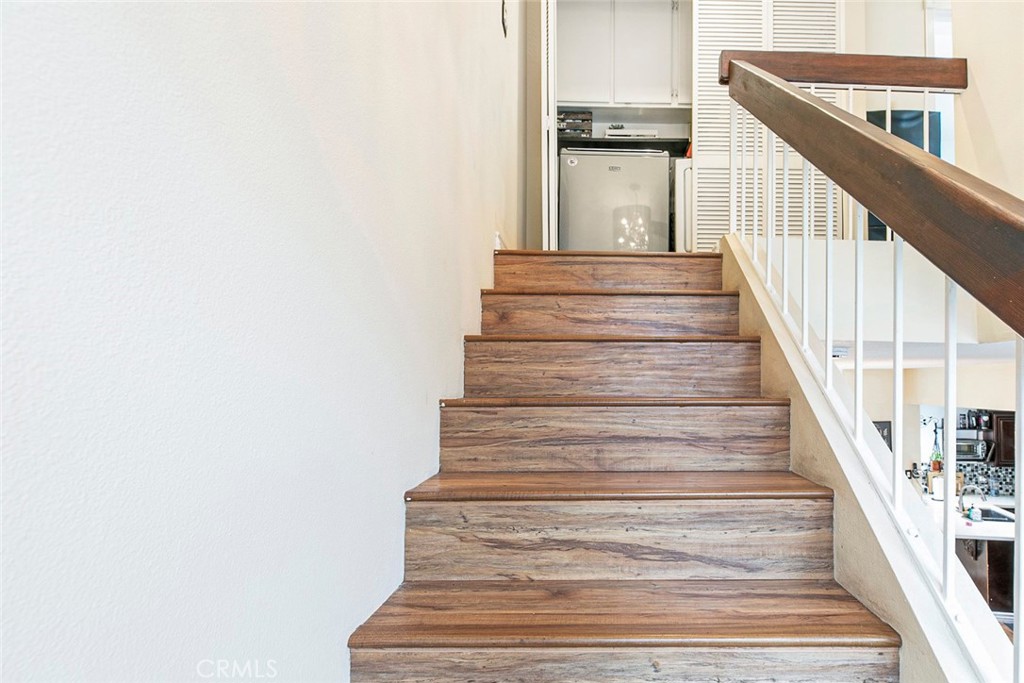 1340 Glenwood Road, Unit 4 Glendale, CA 91201 - Photo 30 of 49