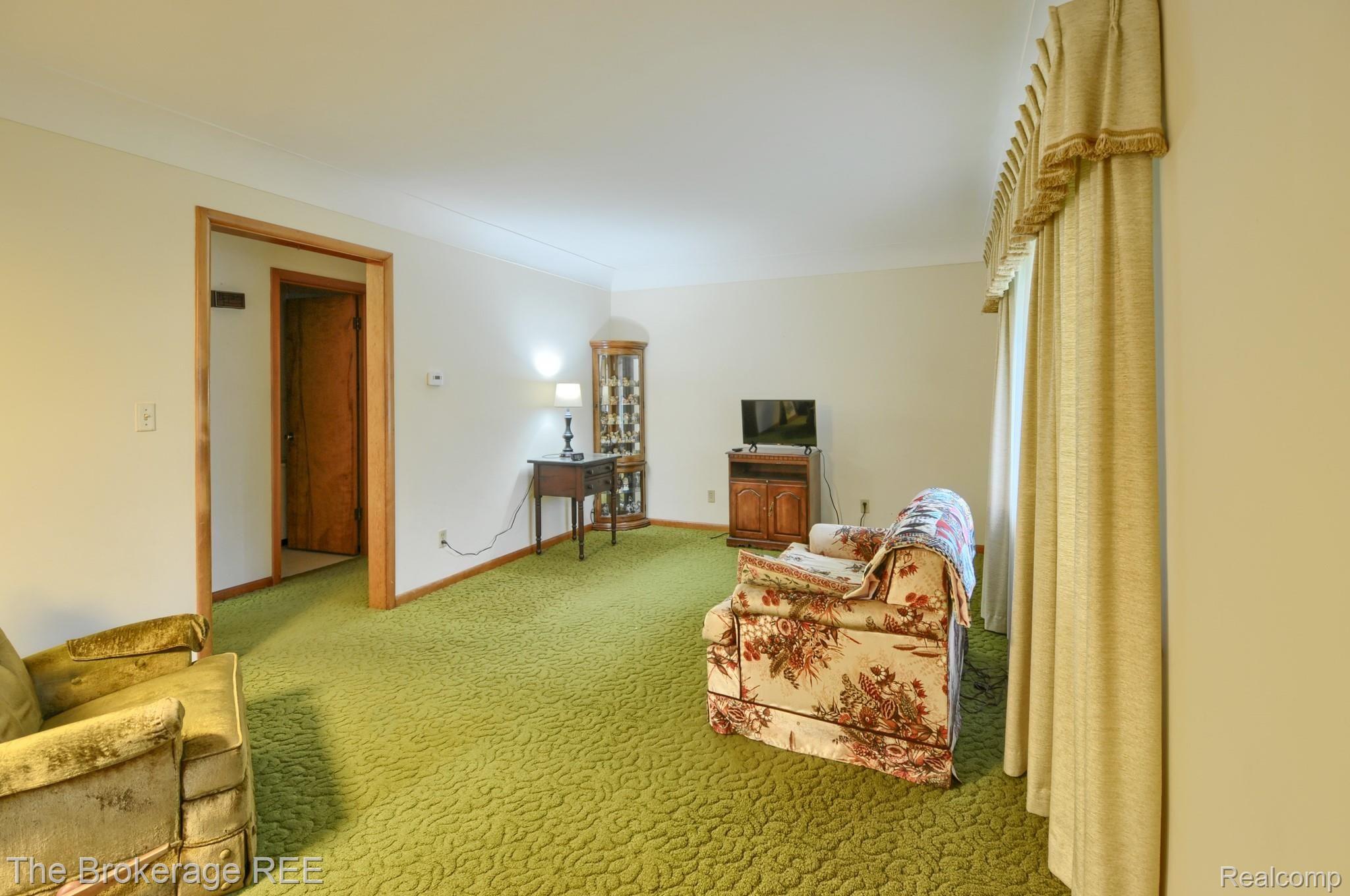 8639 East Monroe Road Durand, MI 48429 - Photo 8 of 34 SD3_1186-HDR(5).jpg
