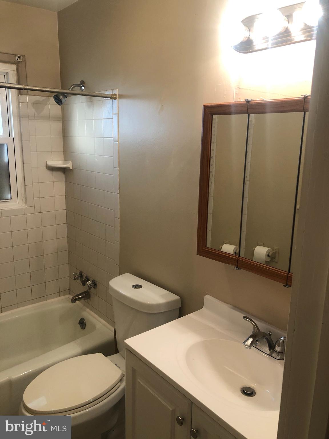311 Bar Harbor Road, Unit A Pasadena, MD 21122 - Photo 12 of 17