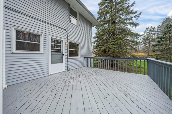 $269,900 | 18 Allandale Drive, Ogden, NY 14624