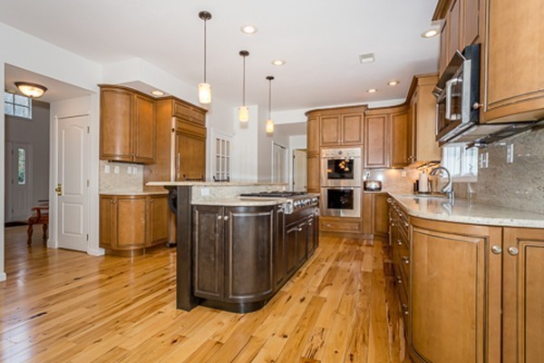 75 Waterman Road Canton, MA 02021 - Photo 5 of 30 Gallery Image 5