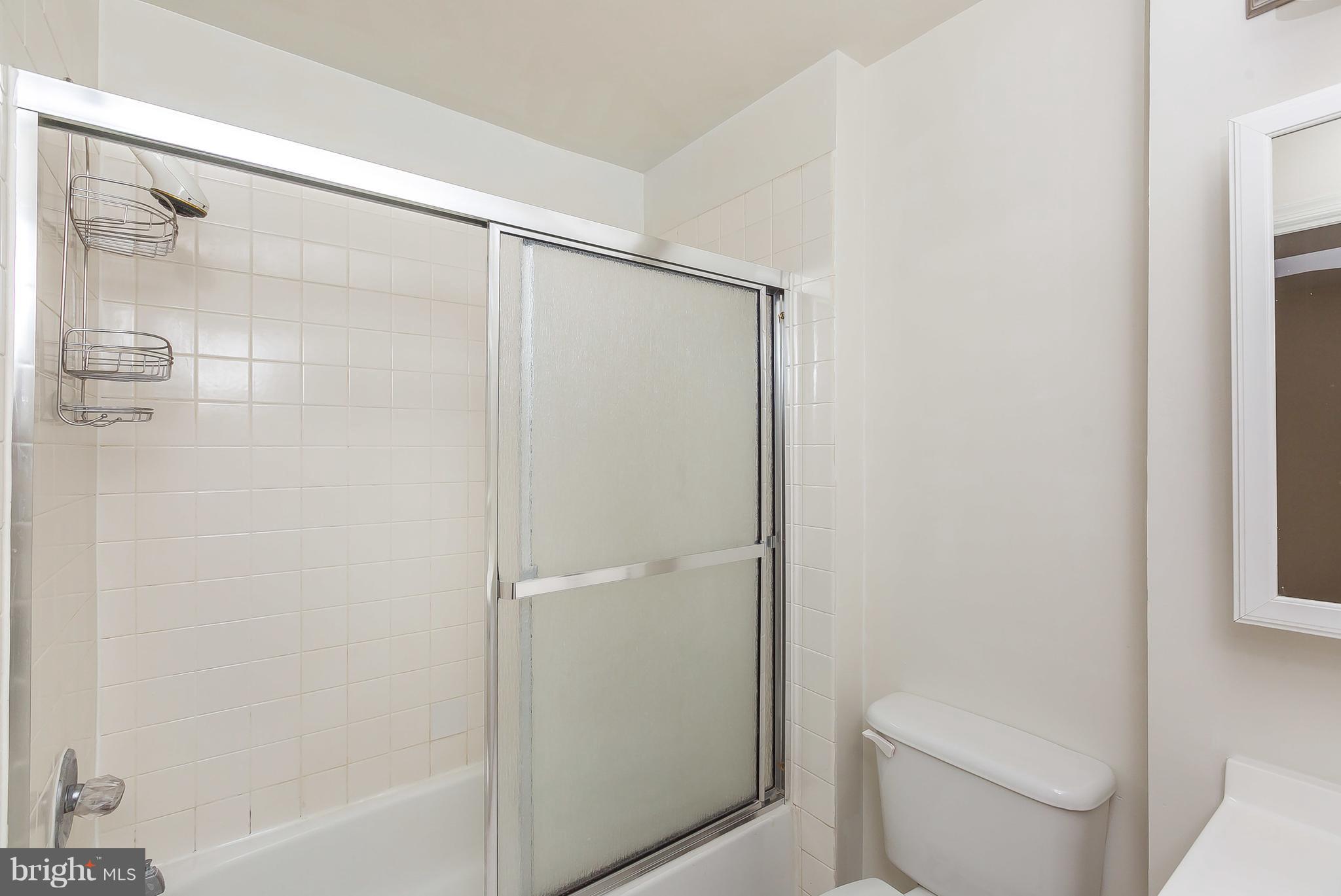 2 East Wheeling Street, Unit 209 Baltimore, MD 21230 - Photo 16 of 30 Bedroom (Master)