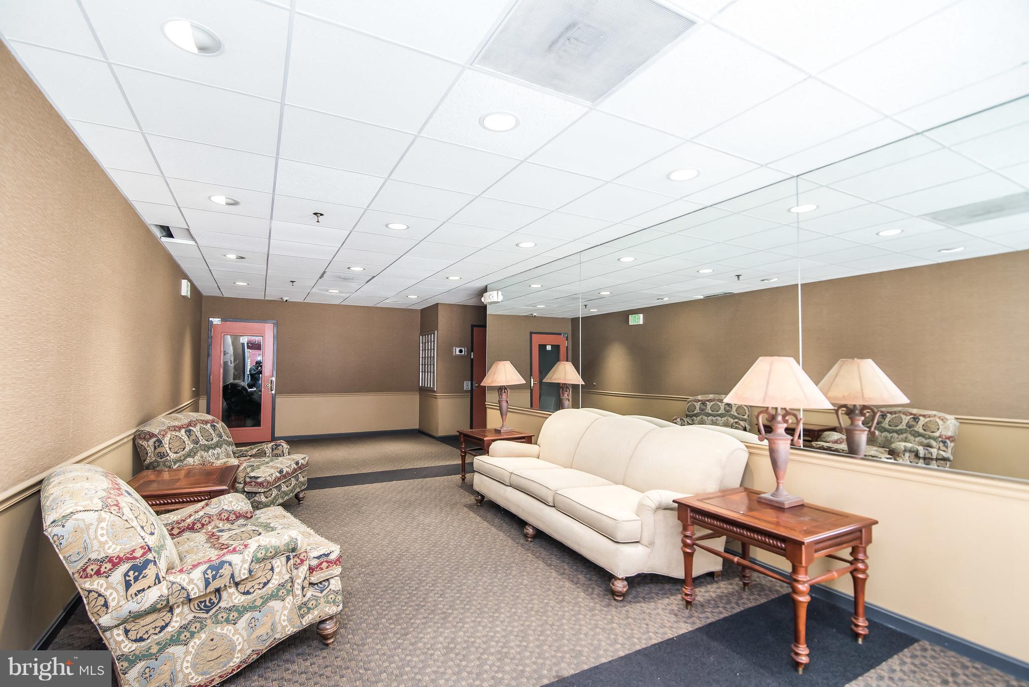 2 East Wheeling Street, Unit 209 Baltimore, MD 21230 - Photo 30 of 30 lobby