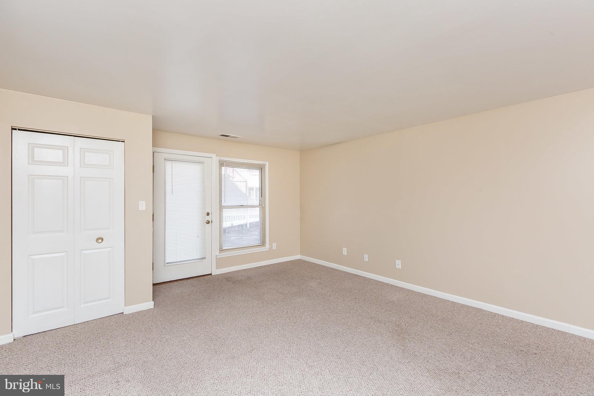 2 East Wheeling Street, Unit 209 Baltimore, MD 21230 - Photo 4 of 30 Kitchen