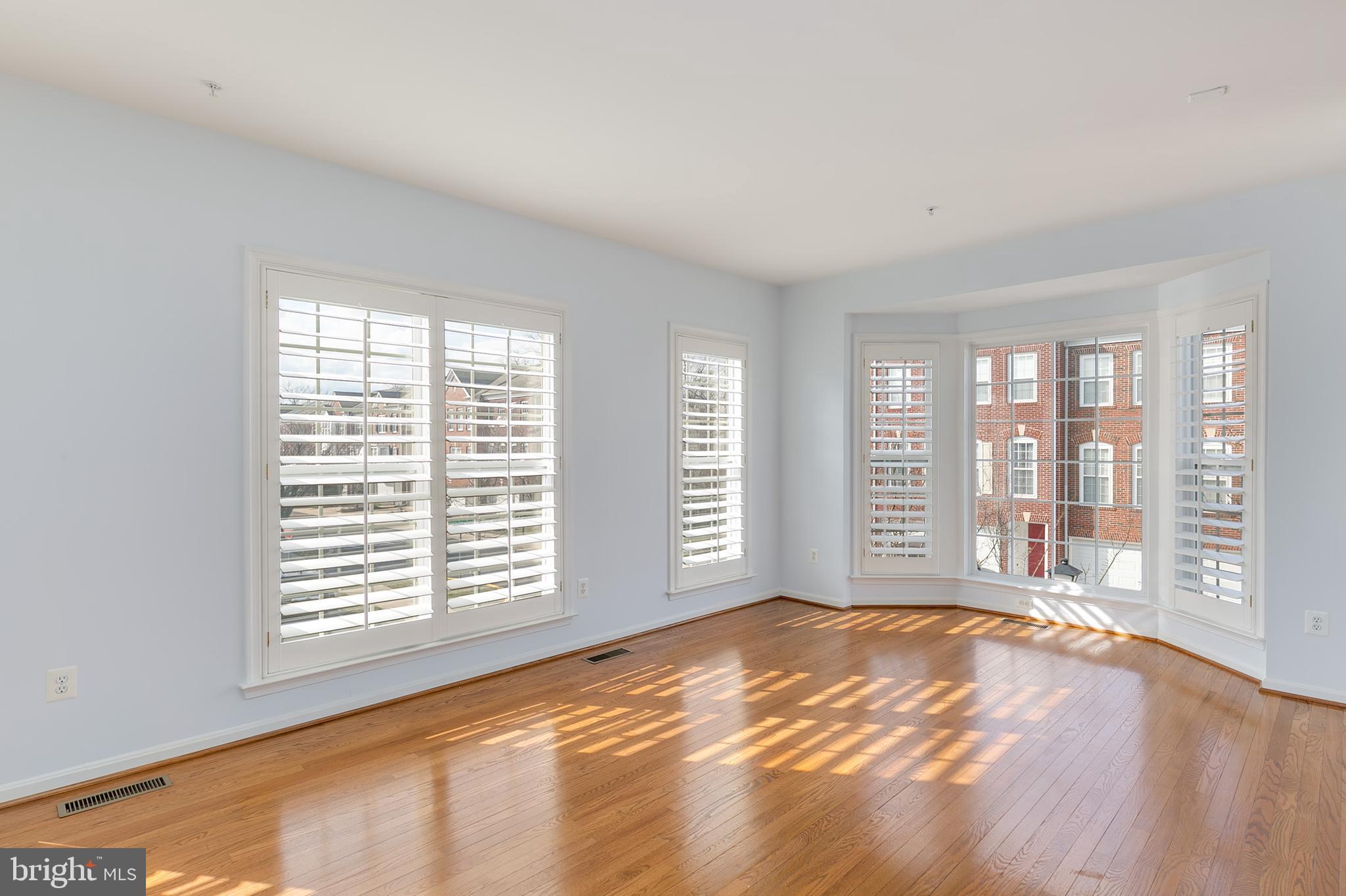 11507 Rabbit Run Terrace Silver Spring, MD 20904 - Photo 6 of 40