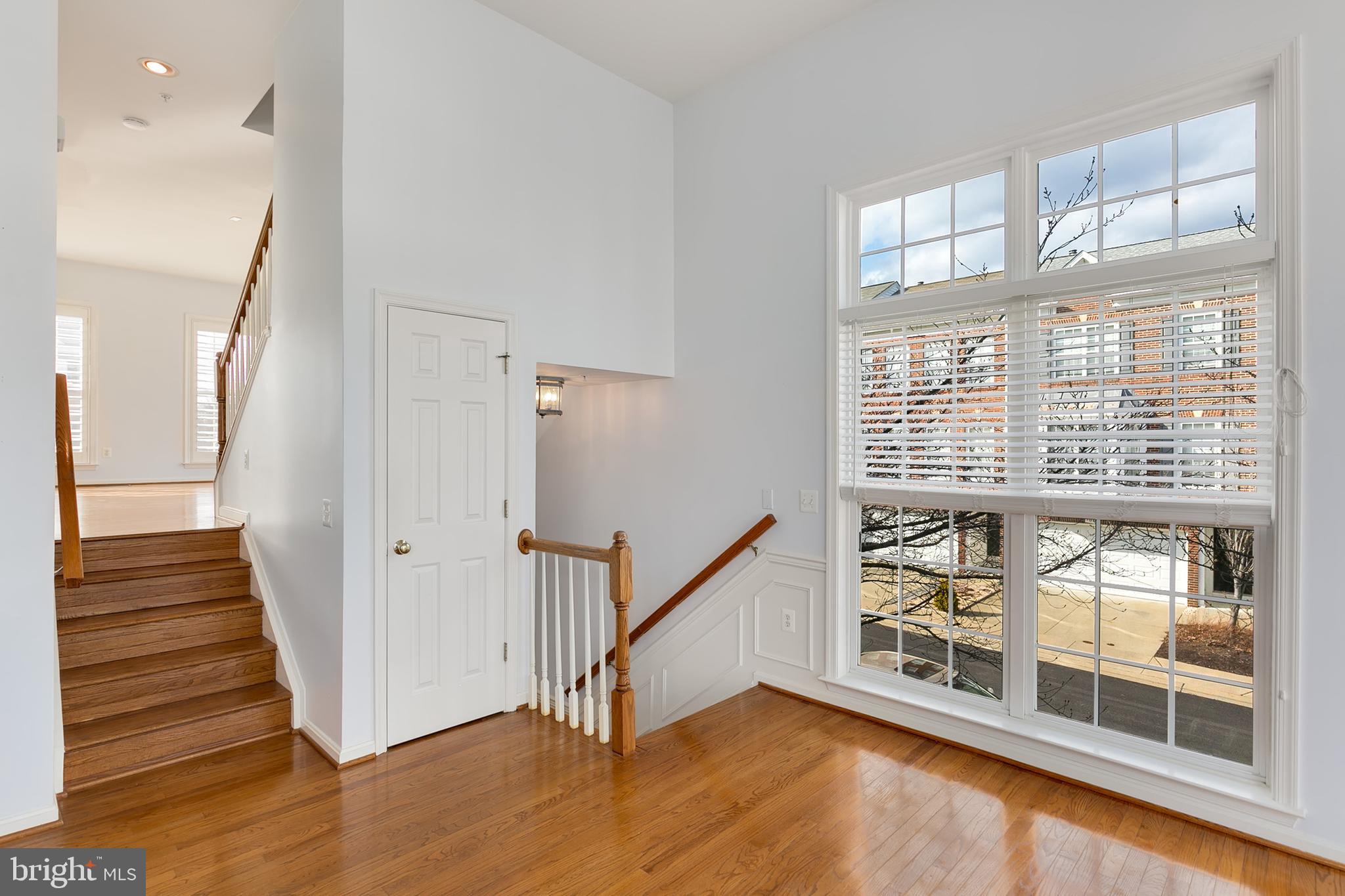 11507 Rabbit Run Terrace Silver Spring, MD 20904 - Photo 8 of 40