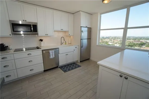 $6,000 | 5200 North Ocean Boulevard, Unit 1508B, Lauderdale-by-the-Sea, FL 33308