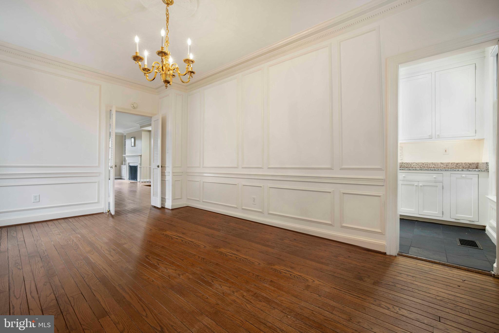 3327 R Street Northwest Washington, DC 20007 - Photo 15 of 28 d