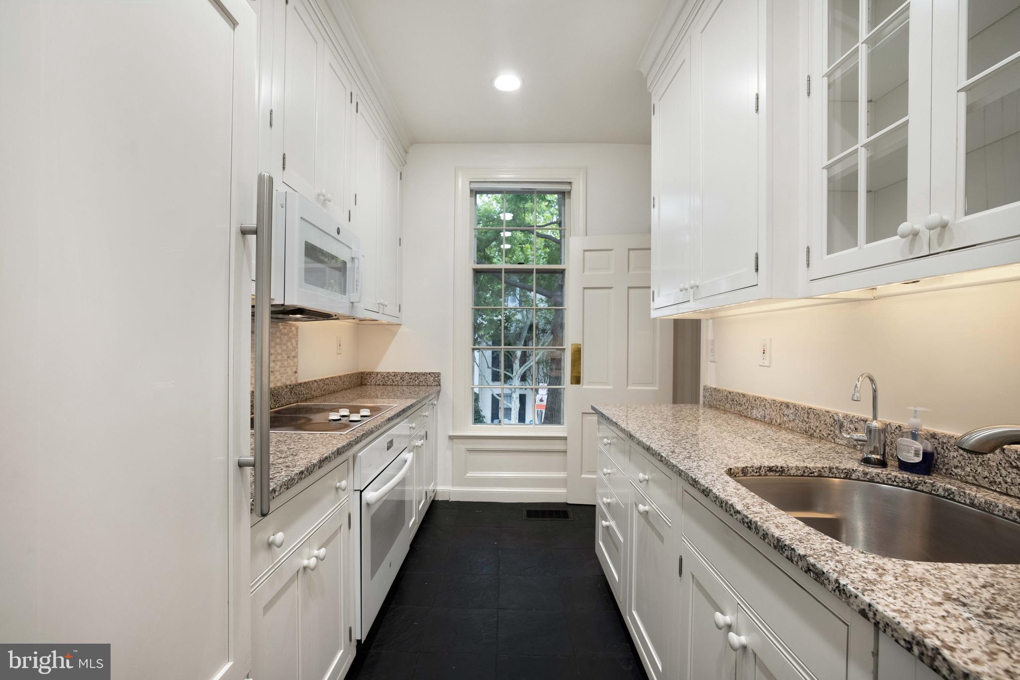 3327 R Street Northwest Washington, DC 20007 - Photo 18 of 28 Tons of cabinet storage