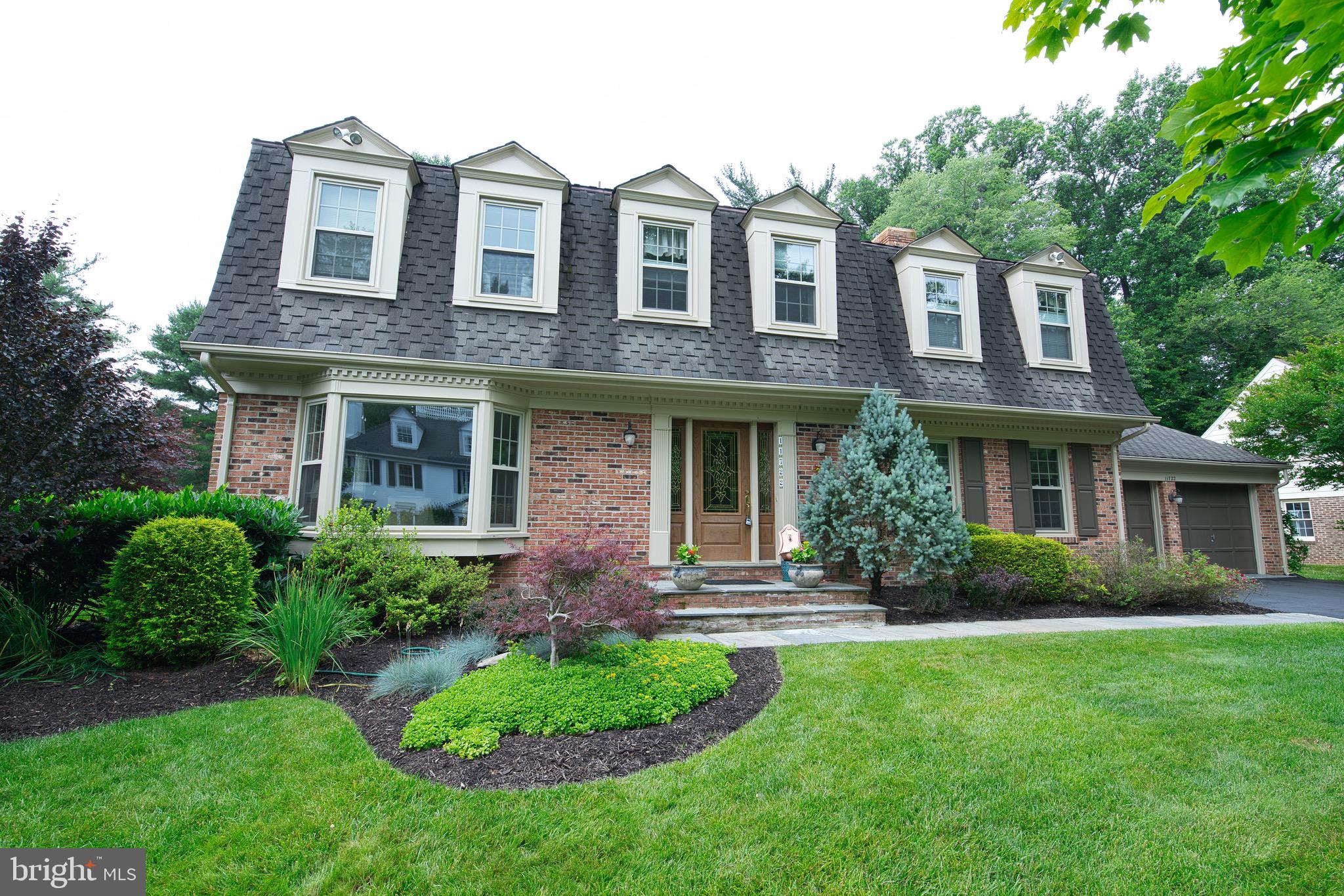 11722 Split Tree Circle Potomac, MD 20854 - Photo 2 of 56