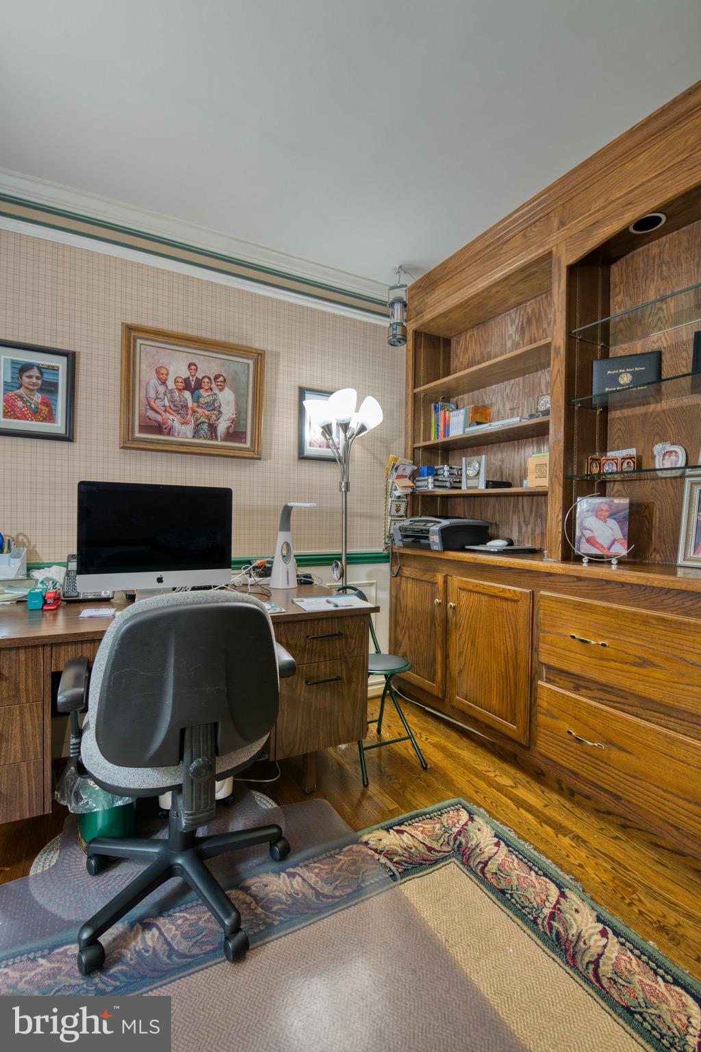 11722 Split Tree Circle Potomac, MD 20854 - Photo 13 of 56