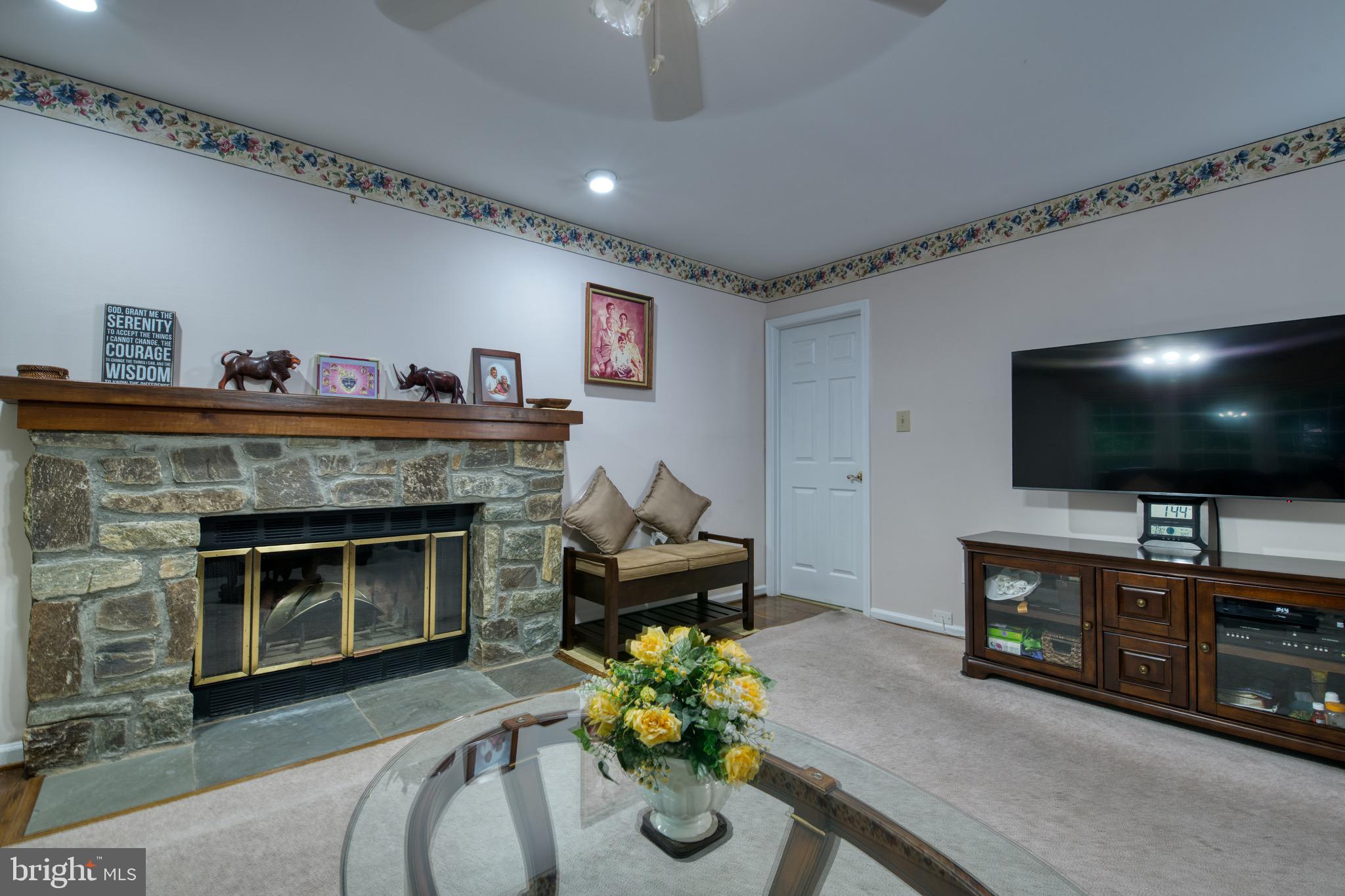 11722 Split Tree Circle Potomac, MD 20854 - Photo 22 of 56