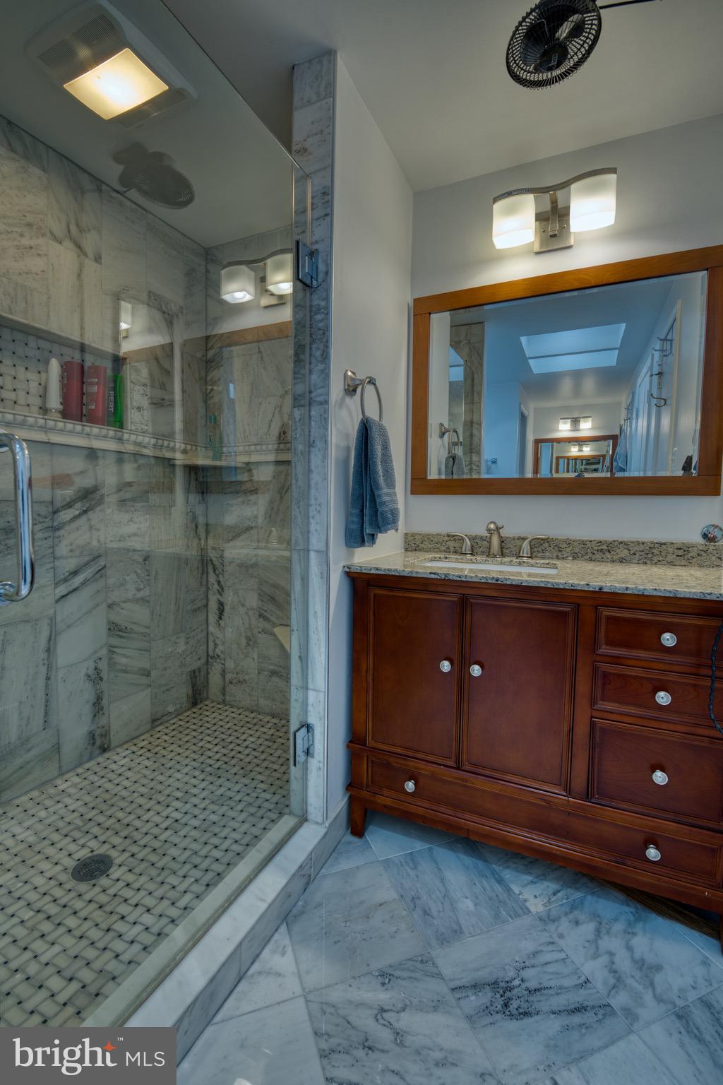 11722 Split Tree Circle Potomac, MD 20854 - Photo 27 of 56