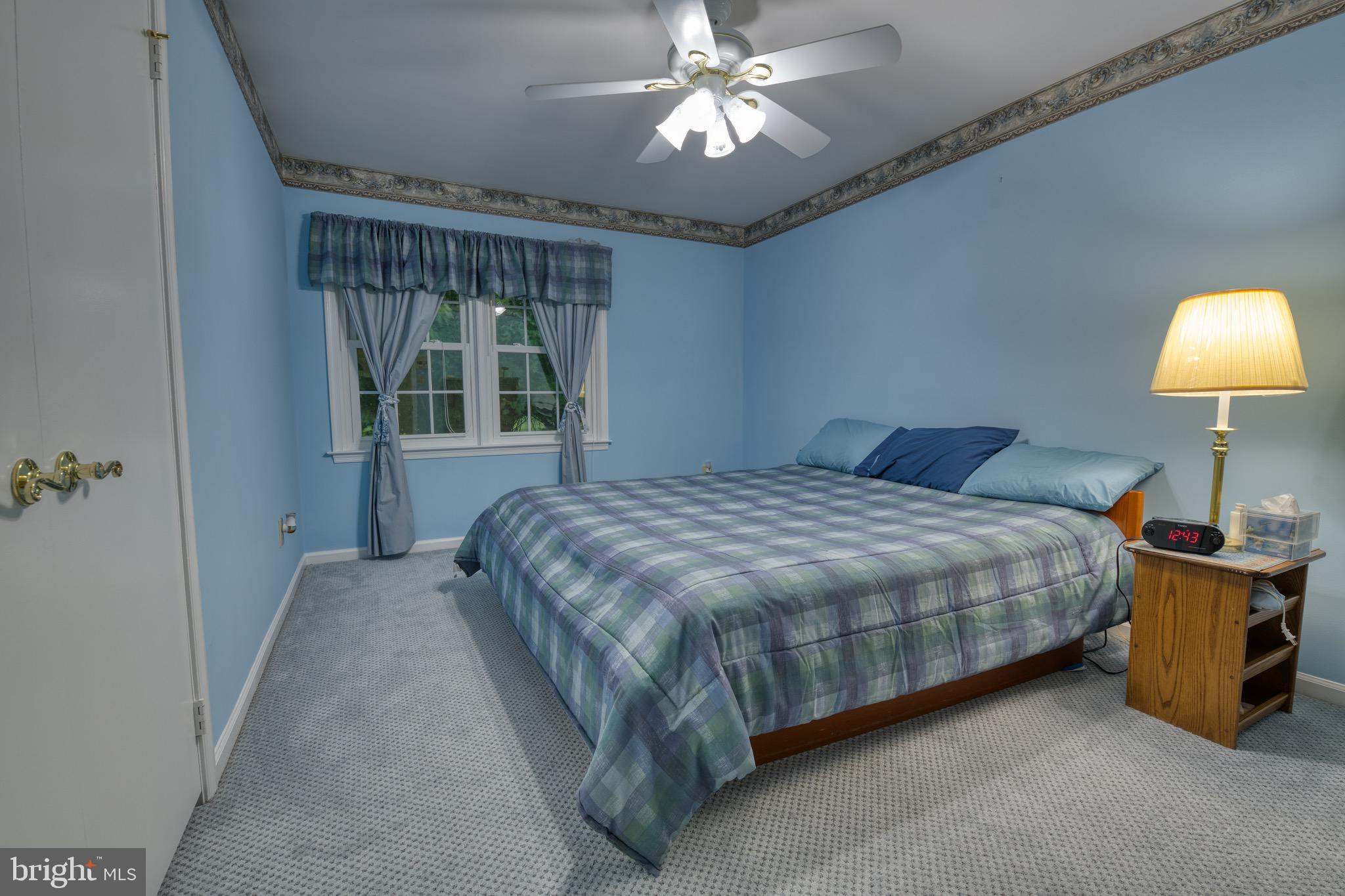 11722 Split Tree Circle Potomac, MD 20854 - Photo 33 of 56