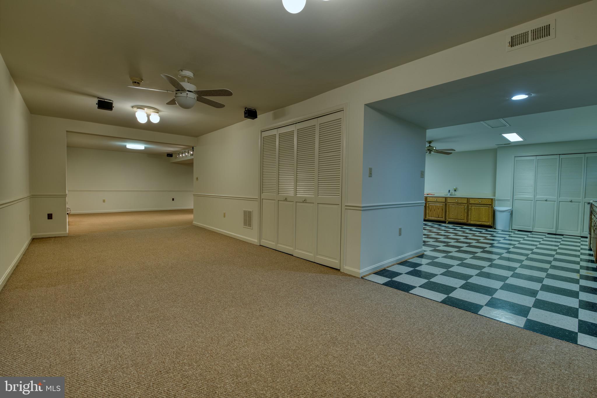 11722 Split Tree Circle Potomac, MD 20854 - Photo 46 of 56