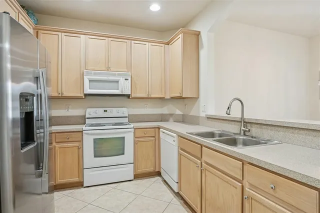 $445,000 | 4910 Bonsai Circle, Unit 110, Palm Beach Gardens, FL 33418