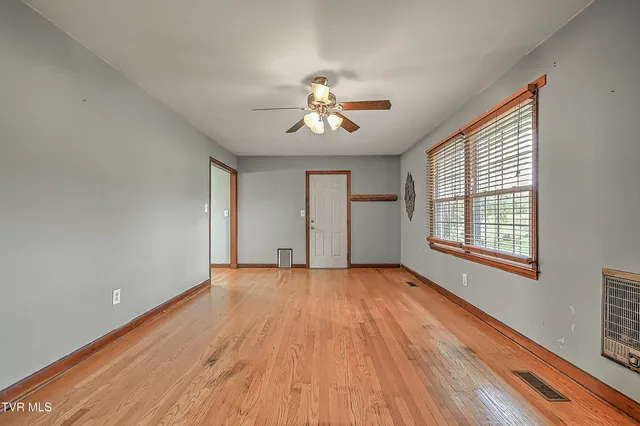 $215,000 | 260 Old Jonesboro Road, Chuckey, TN 37641