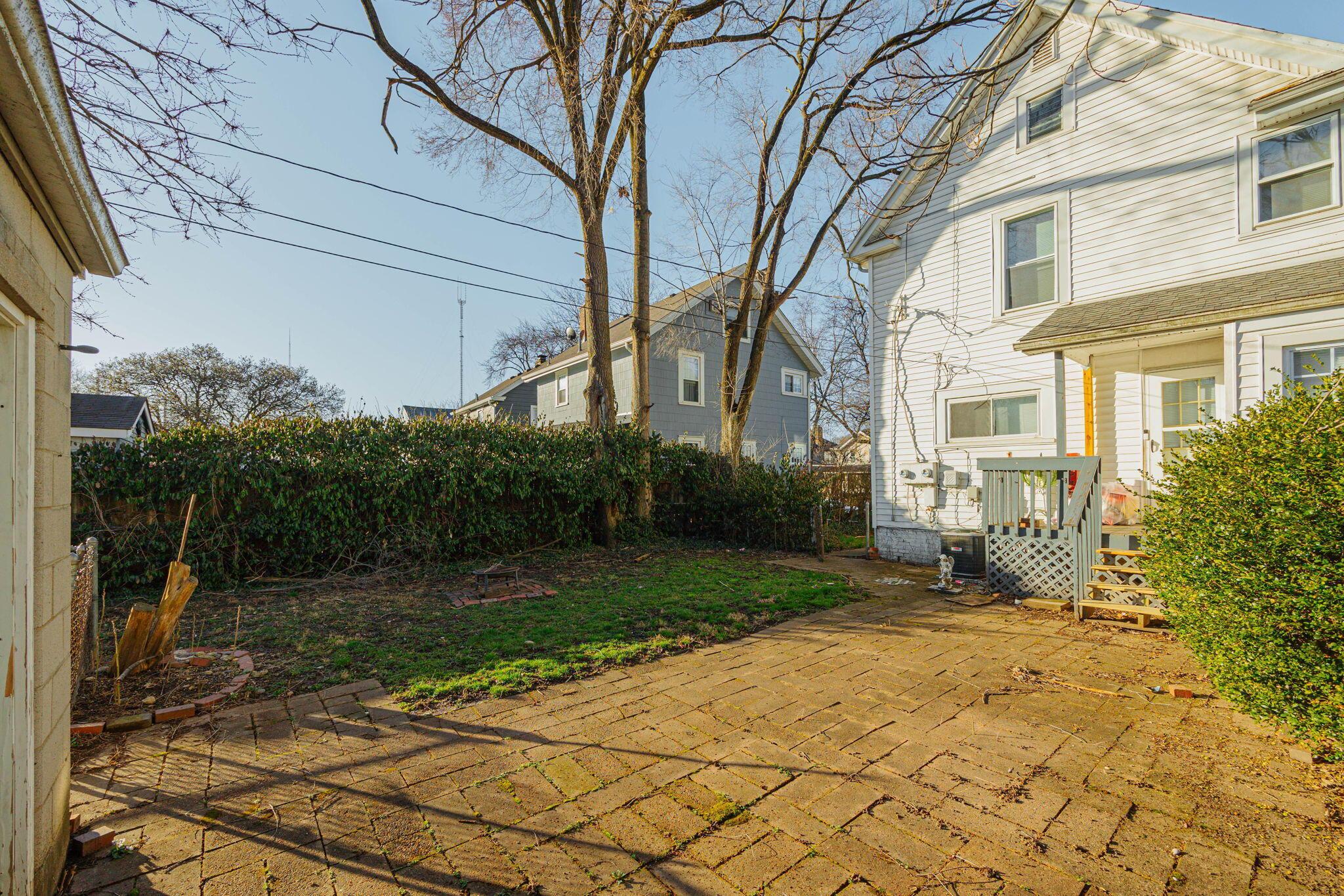 928 Timberman Road, Unit 928932 Columbus, OH 43212 - Photo 6 of 8 19-web-or-mls-932 Timberman Road 019