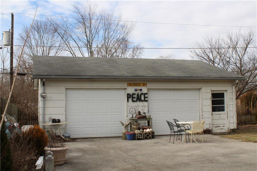 4378 Clifford Road Brownsburg, IN 46112 - Photo 15 of 16 Gallery Image 15