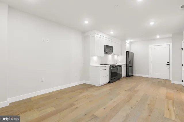 $2,295 | 1208 M Street Northwest, Unit 2, Washington, DC 20005