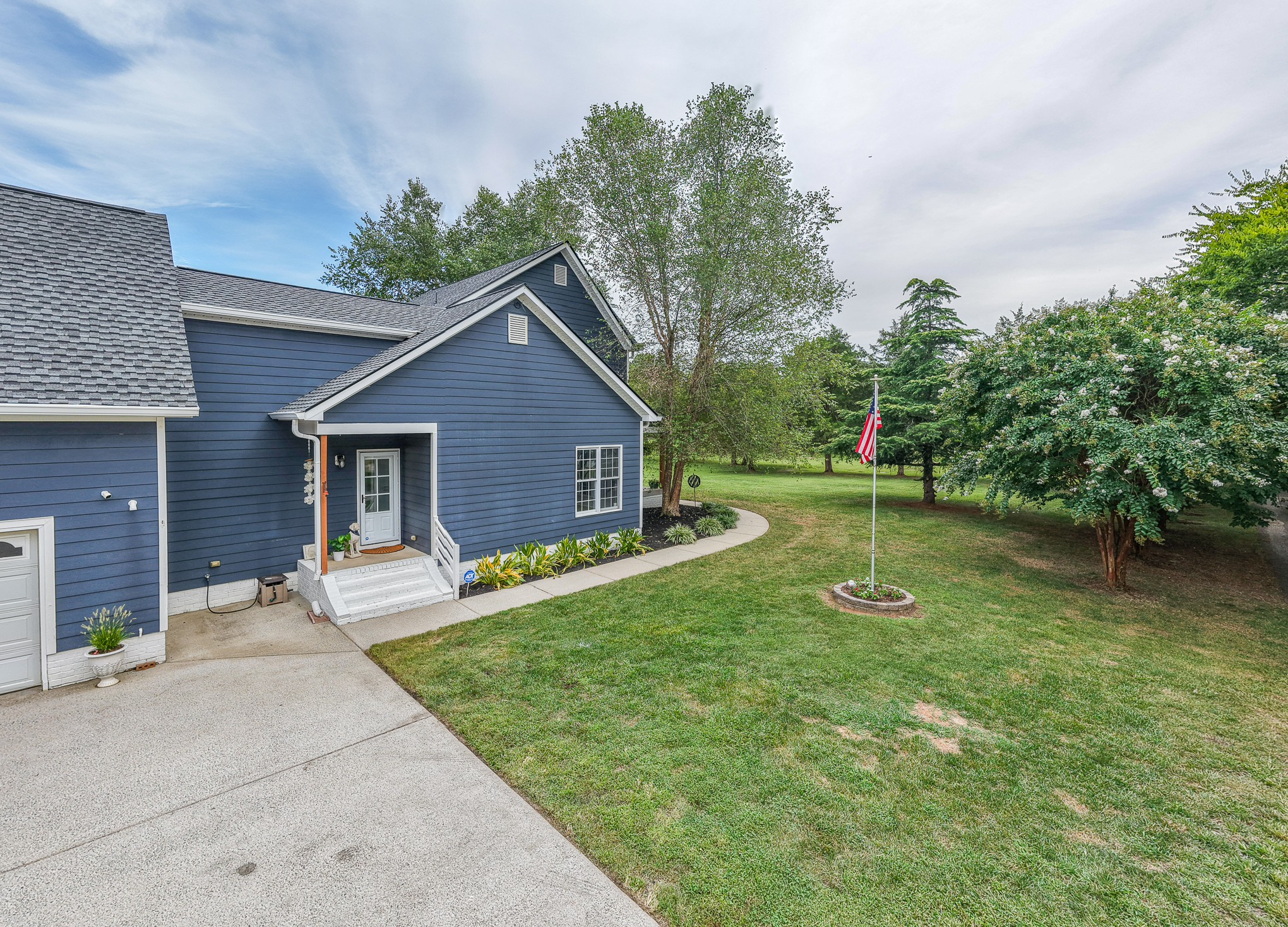 5673 Elam Road Murfreesboro, TN 37127 - Photo 4 of 97 Gallery Image 4