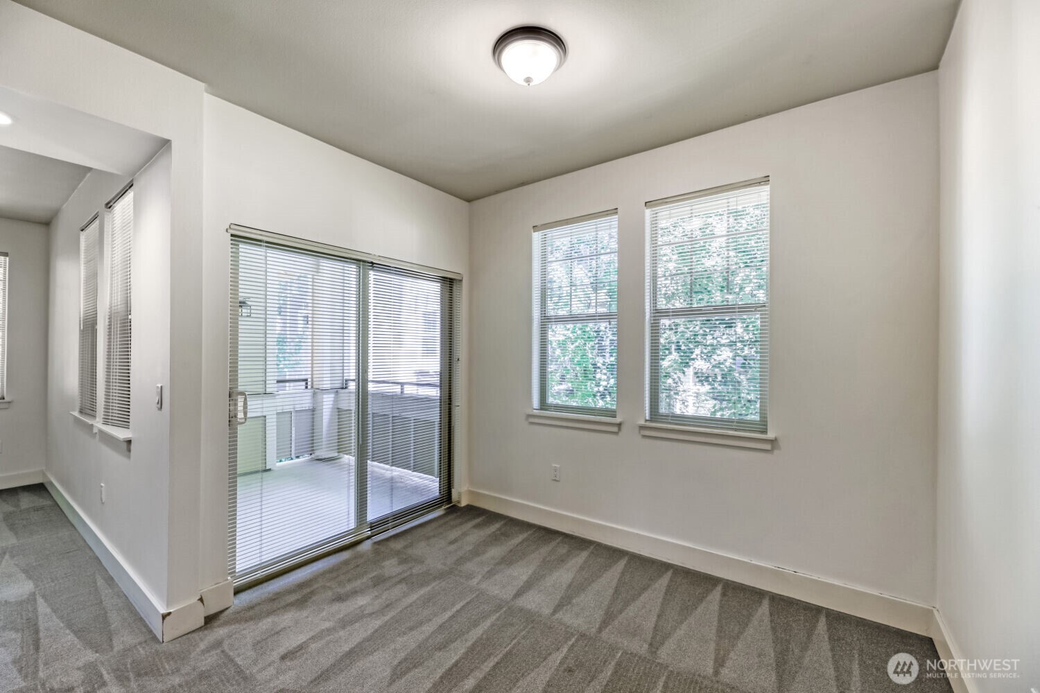 8535 Avondale Road Northeast, Unit A204 Redmond, WA 98052 - Photo 15 of 34