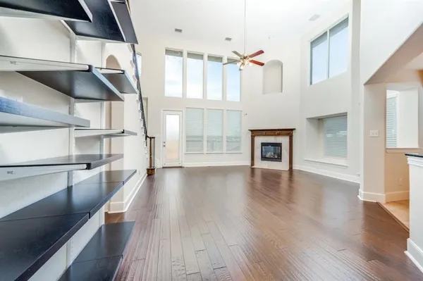 $4,000 | 1331 Valley Vista Drive, Irving, TX 75063