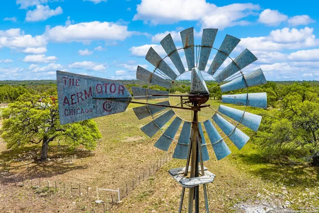a view of an outdoor space and street view