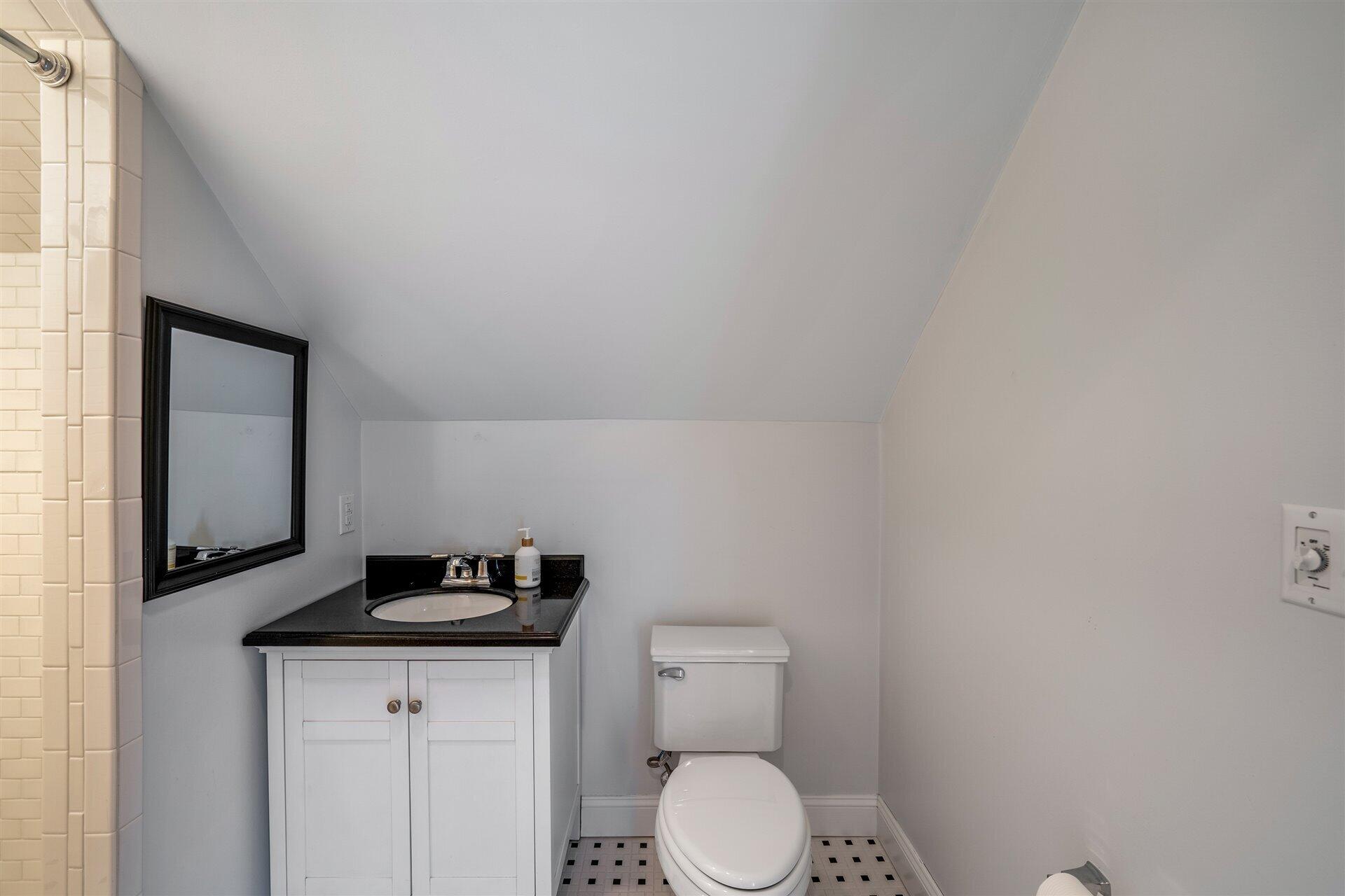 400 High Street Salem, VA 24153 - Photo 52 of 67 a bathroom with a sink and a toilet