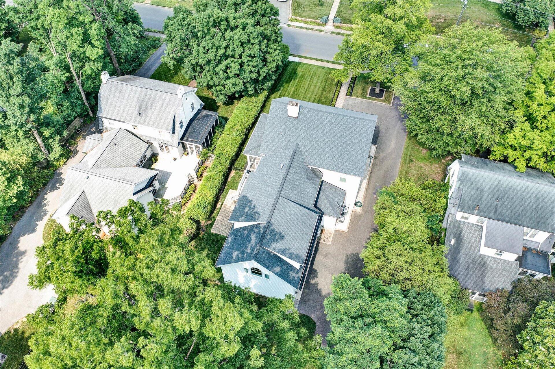 400 High Street Salem, VA 24153 - Photo 65 of 67 an aerial view of a house with outdoor space and a lake view