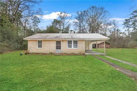 $179,000 | 20125 Lowe Davis Road, Covington, LA 70435