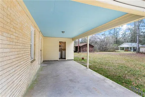 $179,000 | 20125 Lowe Davis Road, Covington, LA 70435