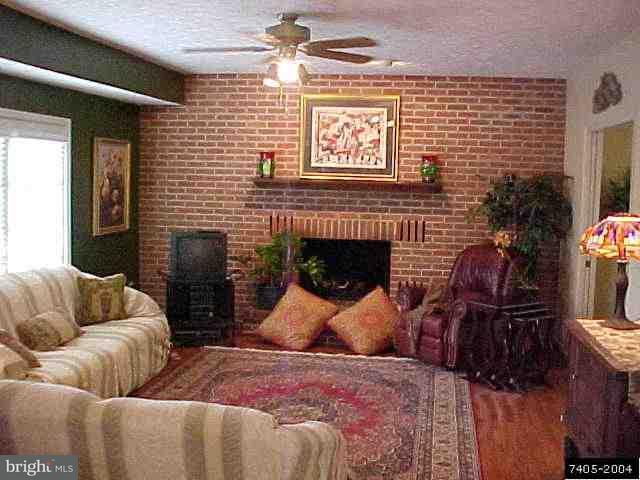 42 Stone Ridge Drive New Freedom, PA 17349 - Photo 3 of 8 Gallery Image 3