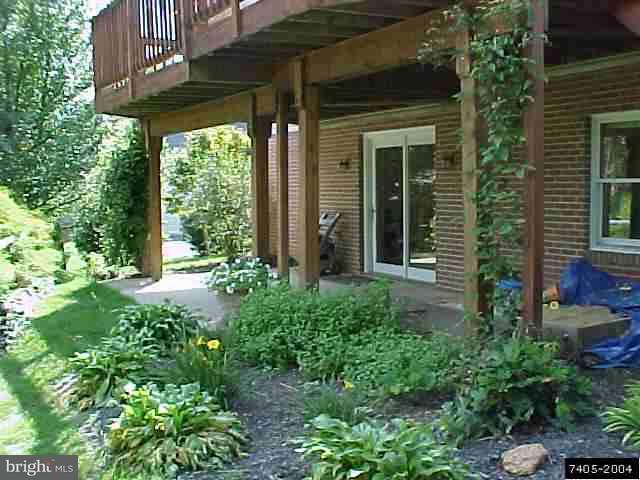 42 Stone Ridge Drive New Freedom, PA 17349 - Photo 8 of 8 Gallery Image 8