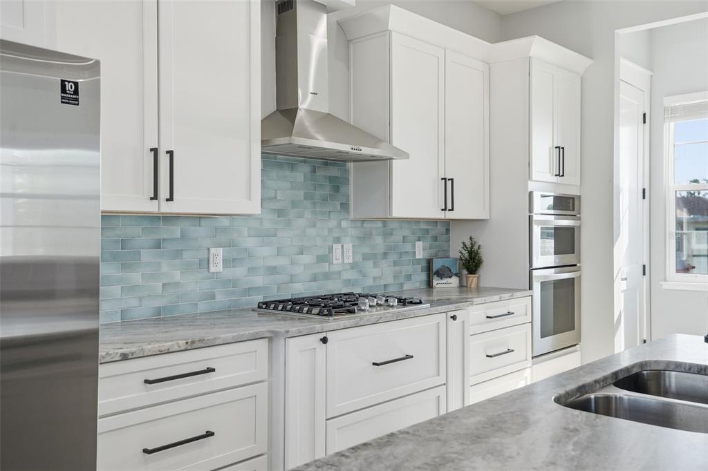 4065 Rudder Way New Port Richey, FL 34652 - Photo 16 of 71