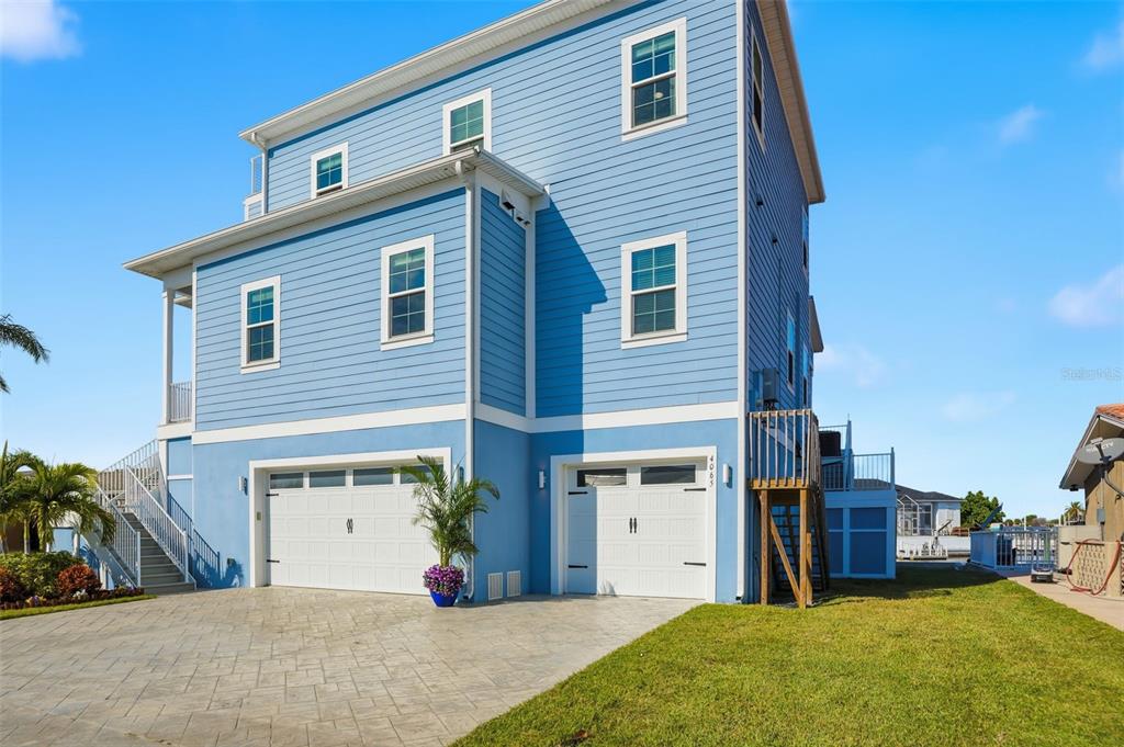 4065 Rudder Way New Port Richey, FL 34652 - Photo 3 of 71