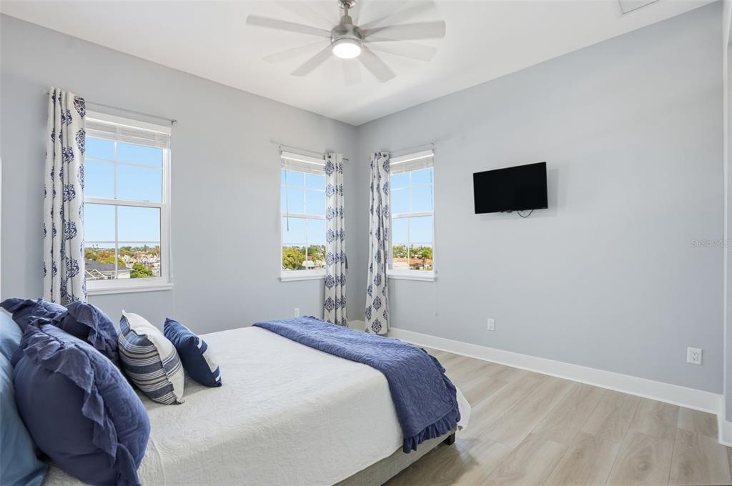 4065 Rudder Way New Port Richey, FL 34652 - Photo 39 of 71