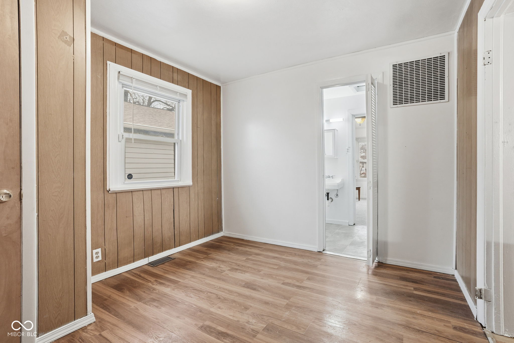 544 South Cole Street Indianapolis, IN 46241 - Photo 11 of 22