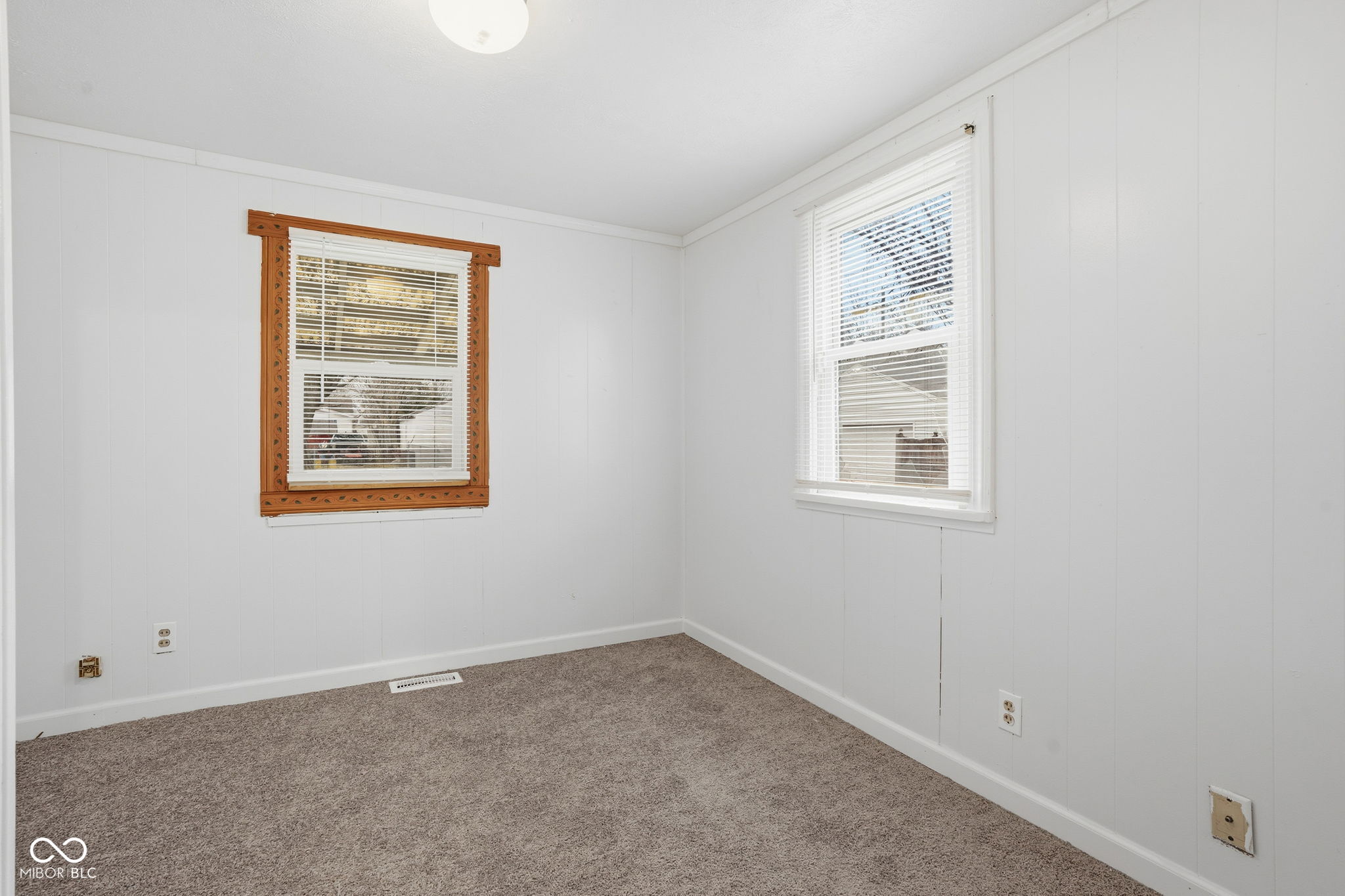 544 South Cole Street Indianapolis, IN 46241 - Photo 12 of 22