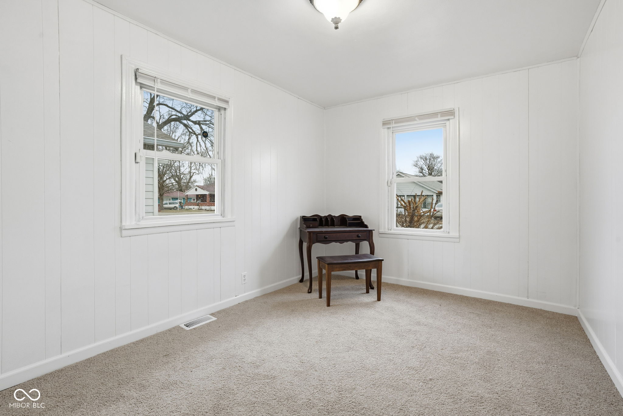 544 South Cole Street Indianapolis, IN 46241 - Photo 8 of 22