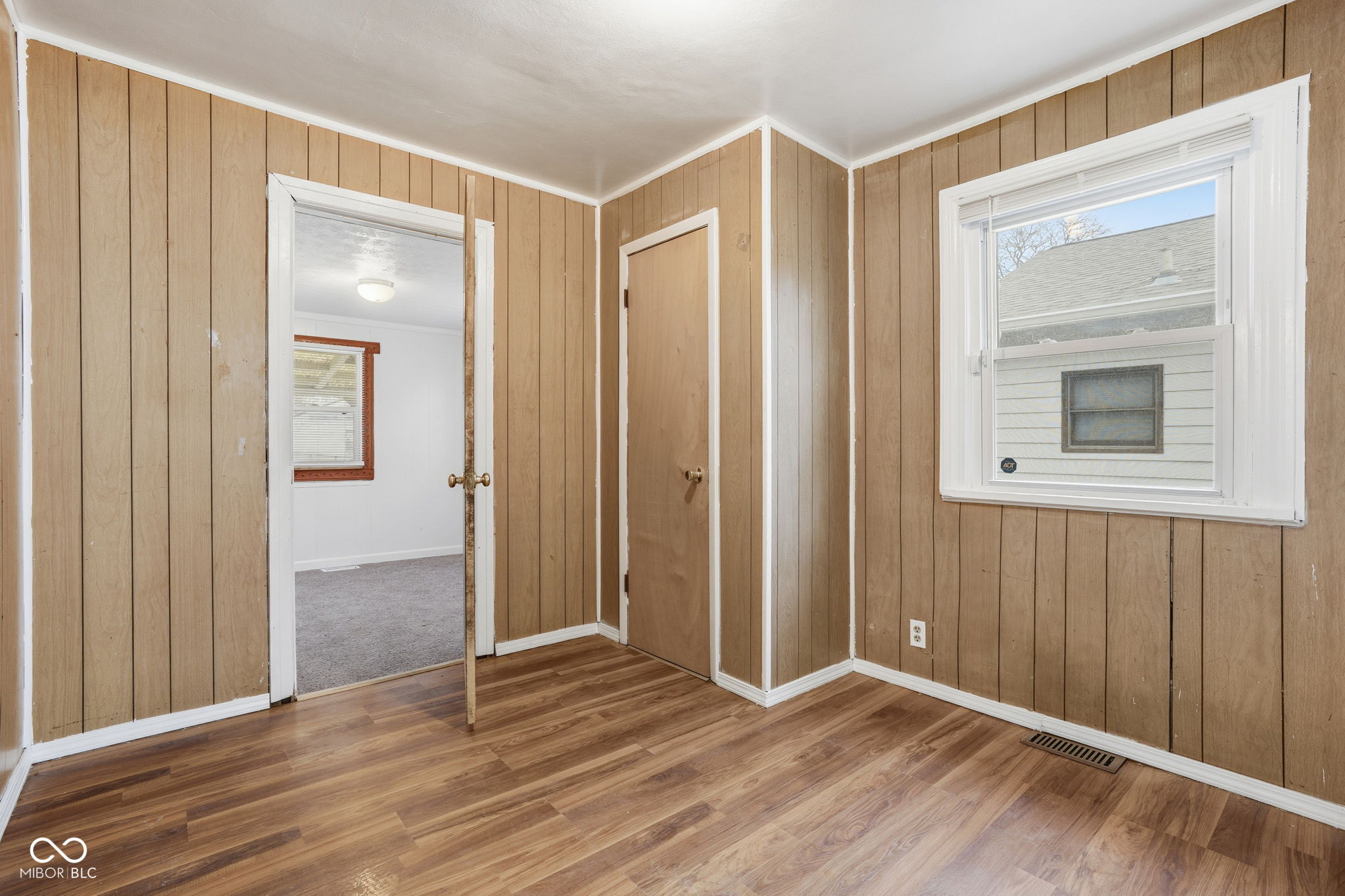 544 South Cole Street Indianapolis, IN 46241 - Photo 10 of 22