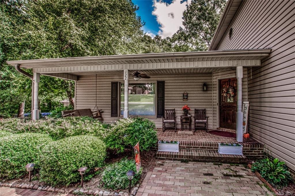 122 Nottingham Road Statesville, NC 28625 - Photo 3 of 45 Gallery Image 3