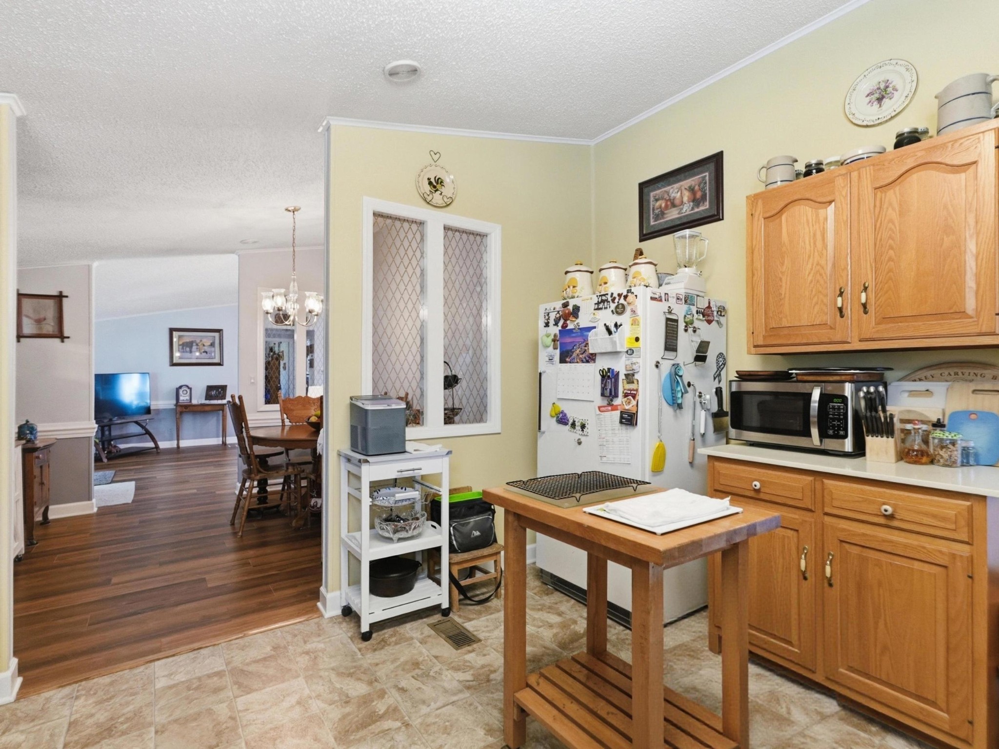597 Hiwassee Road Lebanon, TN 37087 - Photo 19 of 37 a living room with furniture and a kitchen area