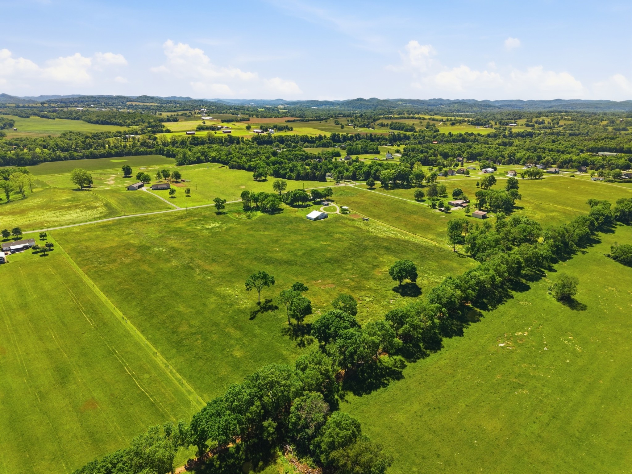 597 Hiwassee Road Lebanon, TN 37087 - Photo 6 of 37 a view of a city