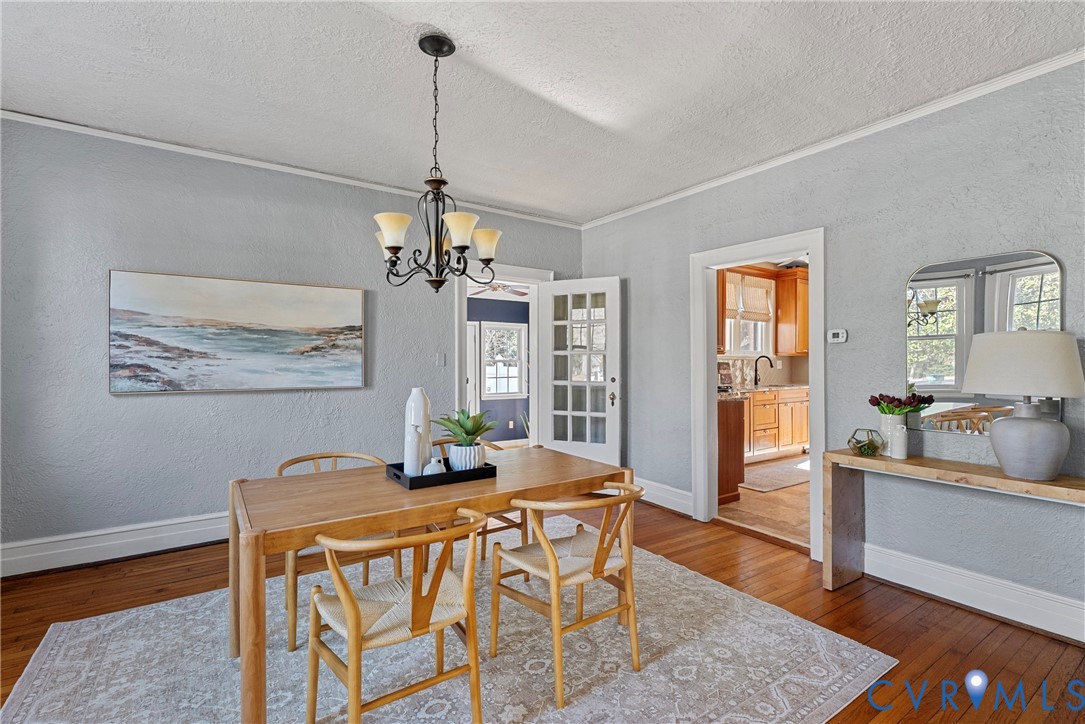 2517 Hilliard Road Henrico, VA 23228 - Photo 18 of 47 a dining room with furniture and window