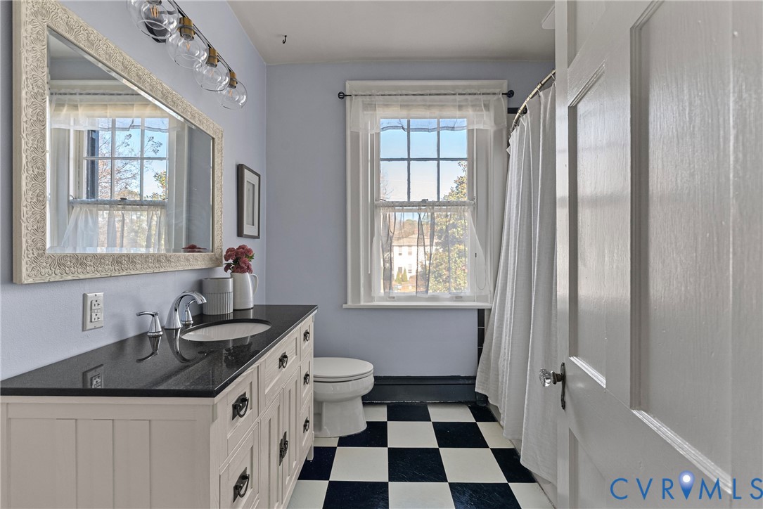 2517 Hilliard Road Henrico, VA 23228 - Photo 37 of 47