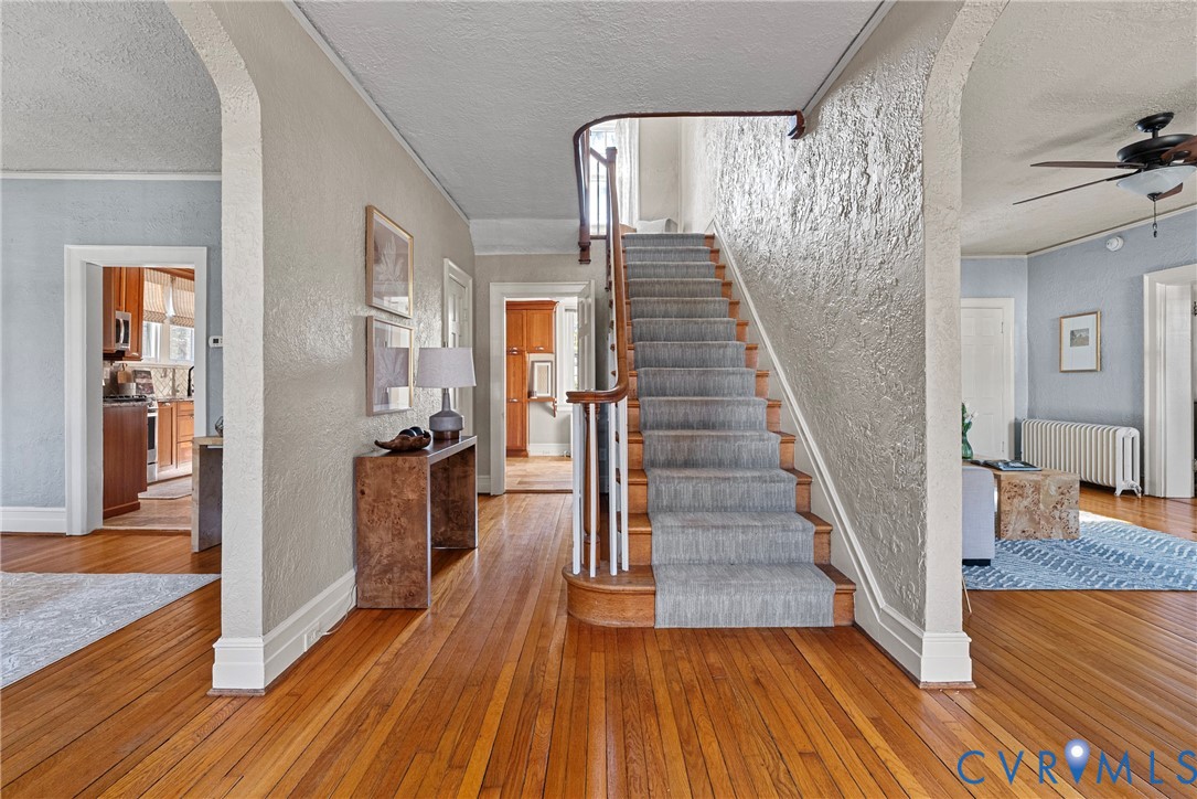 2517 Hilliard Road Henrico, VA 23228 - Photo 4 of 47