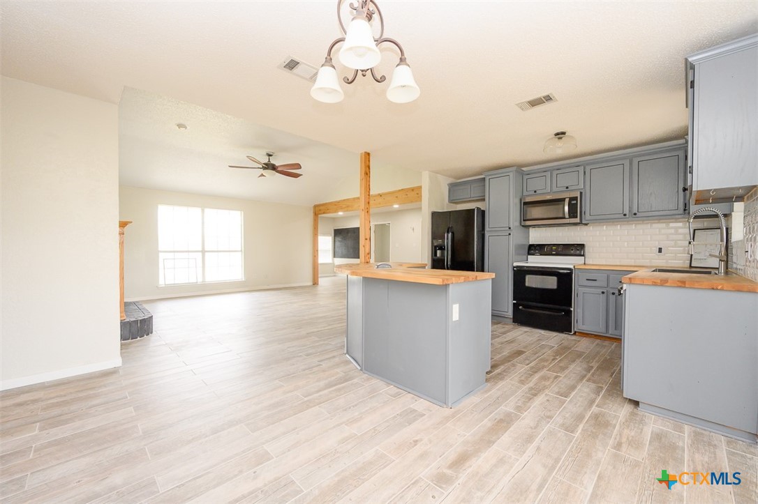 311 County Road 3367 Kempner, TX 76539 - Photo 15 of 43